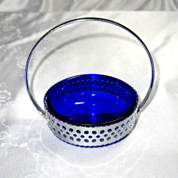 Cobalt Blue Glass Bowl 4 in and Chrome Basket Caddy With Handle Vintage EUC - Picture 1 of 6